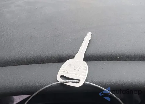 2006 Chevrolet Tahoe Z71 from USA, damaged, VIN 1GNEK13Z36R159672